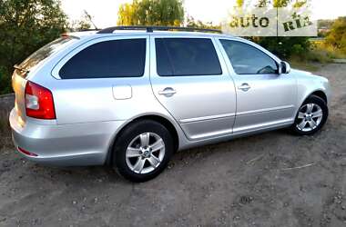 Универсал Skoda Octavia 2011 в Львове