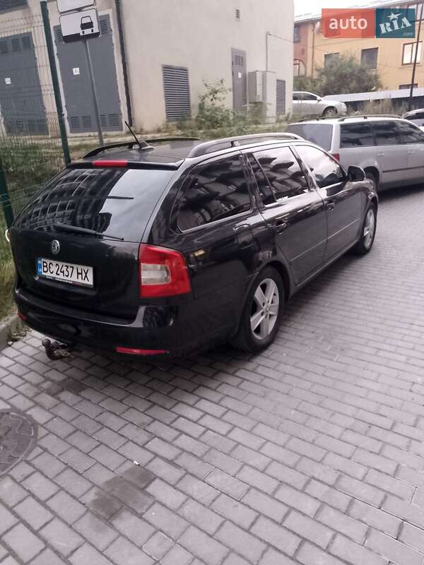 Универсал Skoda Octavia 2009 в Львове