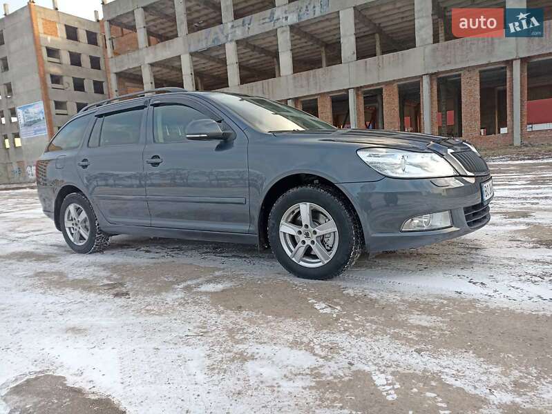 Универсал Skoda Octavia 2012 в Тернополе
