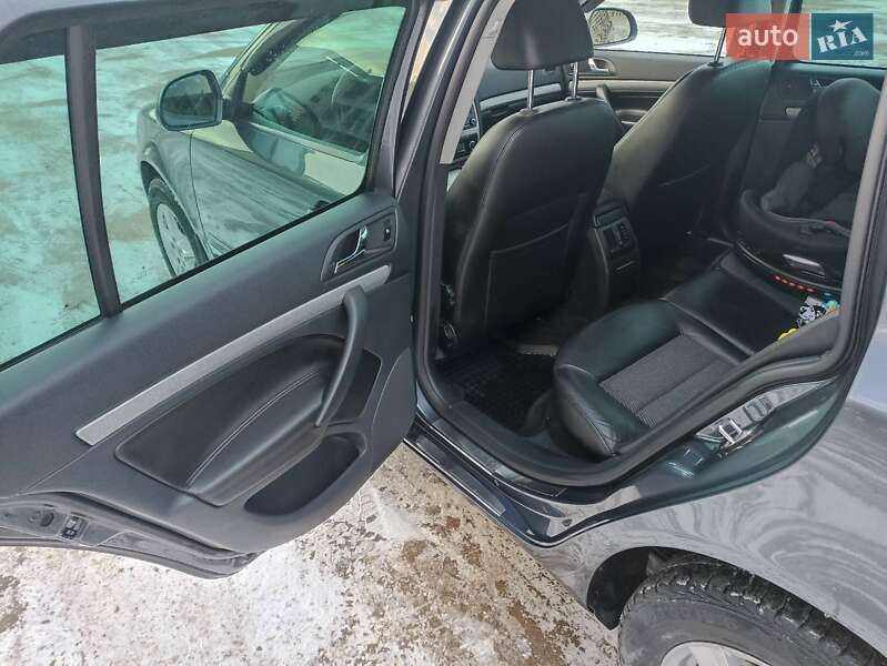 Универсал Skoda Octavia 2012 в Тернополе