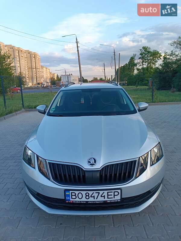 Универсал Skoda Octavia 2018 в Тернополе фото 39 Универсал Skoda Octavia 2018 в Тернополе