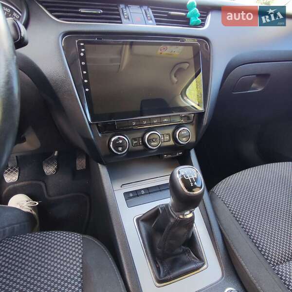 Універсал Skoda Octavia 2016 в Рівному фото 8 Універсал Skoda Octavia 2016 в Рівному