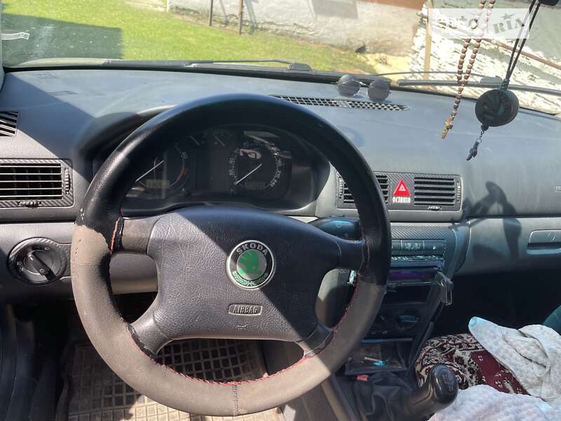 Универсал Skoda Octavia 2001 в Дрогобыче