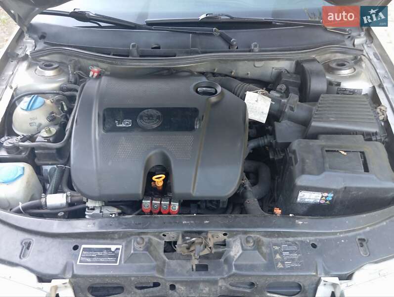 Универсал Skoda Octavia 2009 в Новомосковске