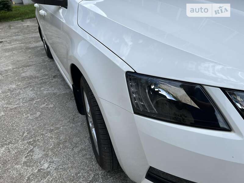 Лифтбек Skoda Octavia 2018 в 