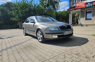 Лифтбек Skoda Octavia 2006 в 