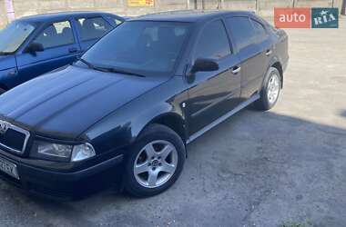 Лифтбек Skoda Octavia 2005 в 