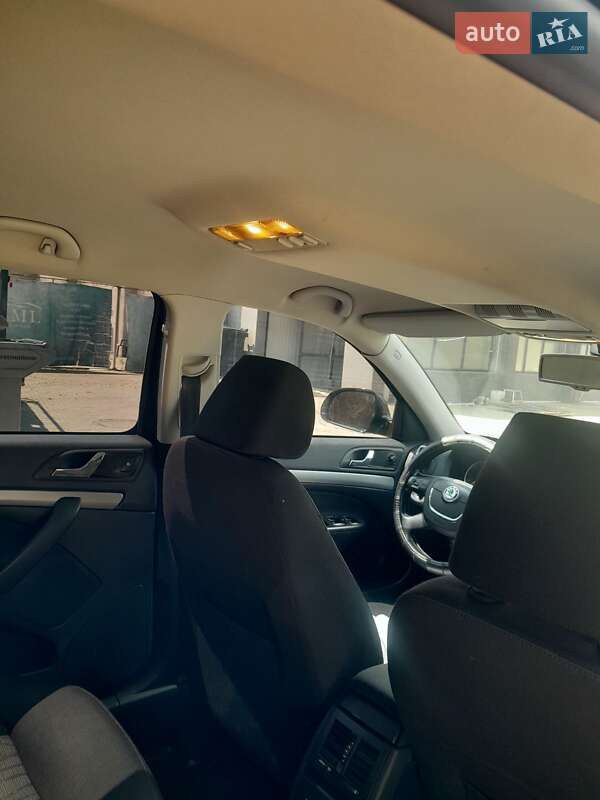 Універсал Skoda Octavia 2011 в Яремчі