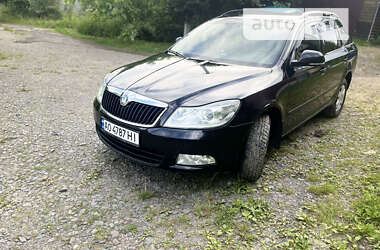 Универсал Skoda Octavia 2012 в Воловце