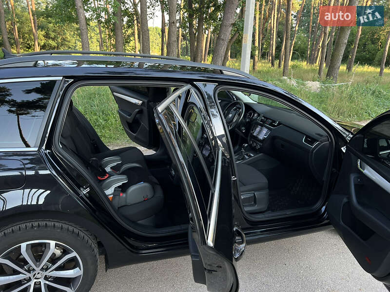 Універсал Skoda Octavia 2015 в Житомирі