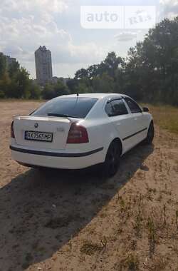 Лифтбек Skoda Octavia 2006 в Киеве