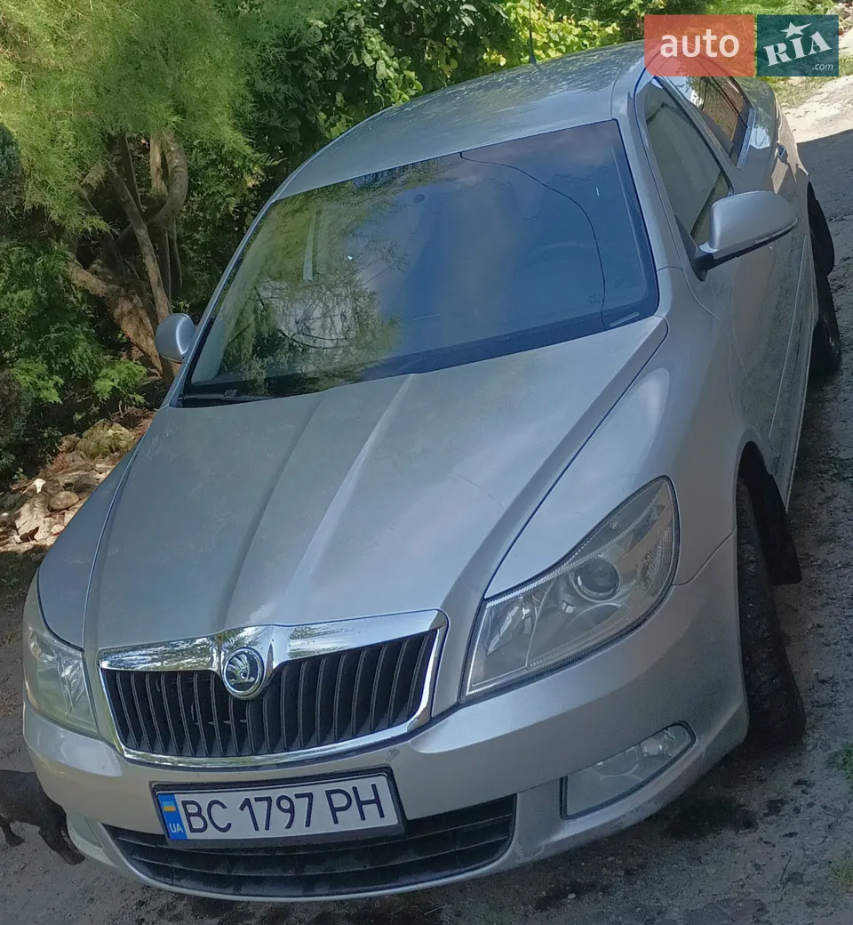 2010 Skoda Octavia - мініатюра 10