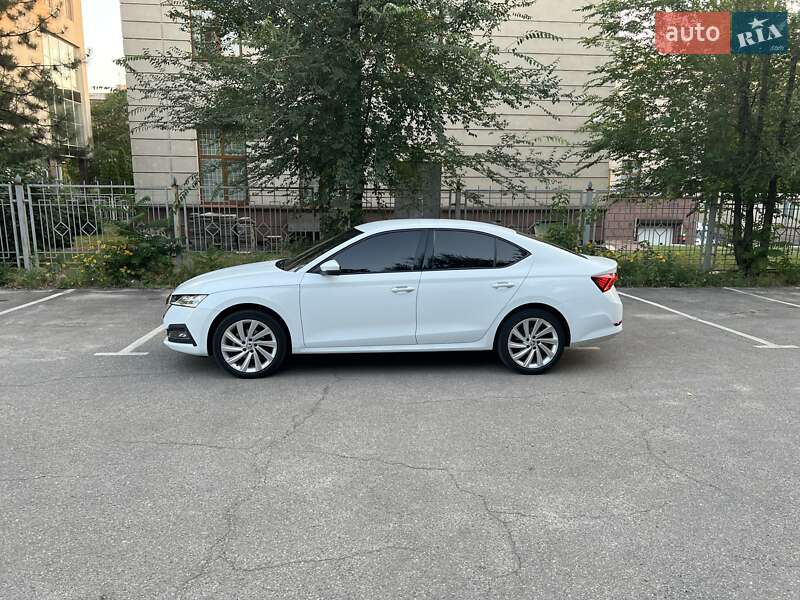 Skoda Octavia 2021