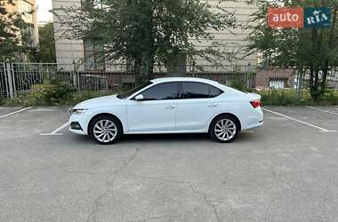 Лифтбек Skoda Octavia 2021 в 