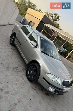 Лифтбек Skoda Octavia 2006 в Запорожье