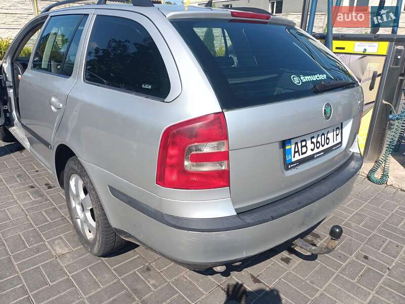 Универсал Skoda Octavia 2005 в Казатине