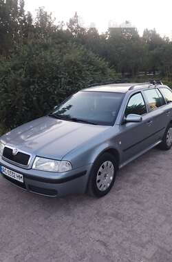 Универсал Skoda Octavia 2004 в Ровно