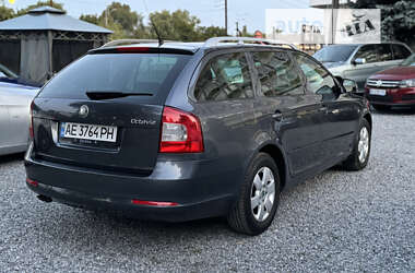 Універсал Skoda Octavia 2009 в Дніпрі