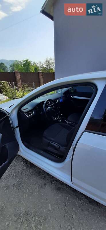 Лифтбек Skoda Octavia 2016 в Тячеве