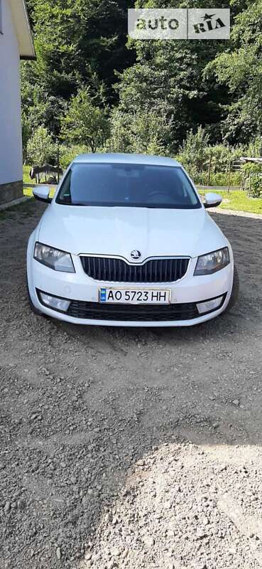 Лифтбек Skoda Octavia 2016 в Тячеве