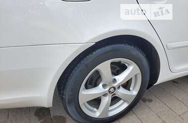 Универсал Skoda Octavia 2012 в 