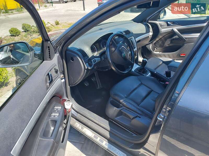 Универсал Skoda Octavia 2009 в Черкассах