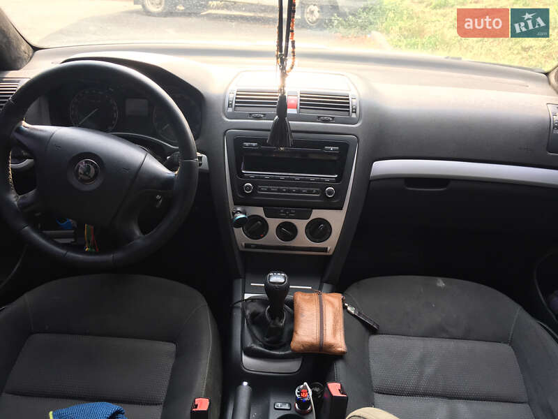 Универсал Skoda Octavia 2008 в Луцке