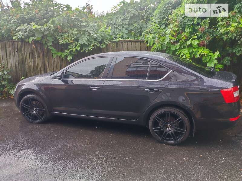 Лифтбек Skoda Octavia 2013 в Мукачево
