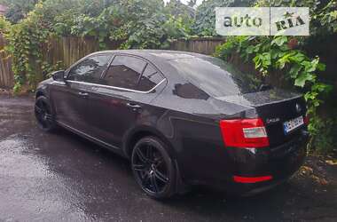 Лифтбек Skoda Octavia 2013 в 