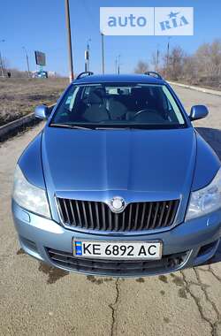 Универсал Skoda Octavia 2008 в Каменском