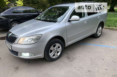 Универсал Skoda Octavia 2011 в Львове