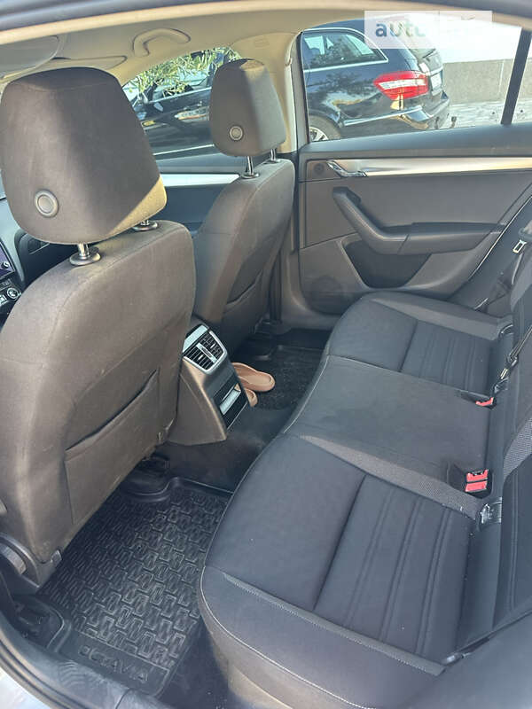 Лифтбек Skoda Octavia 2017 в Тячеве