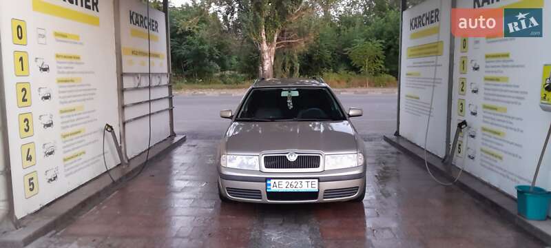 Универсал Skoda Octavia 2004 в Никополе