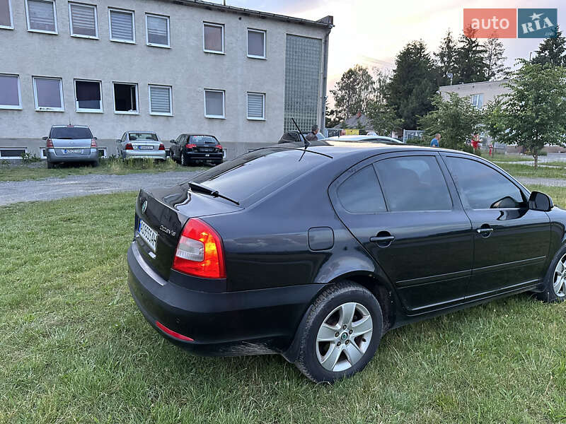 Лифтбек Skoda Octavia 2011 в Ужгороде