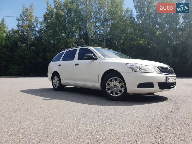 Універсал Skoda Octavia 2010 в Трускавці