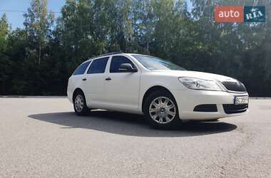 Универсал Skoda Octavia 2010 в 