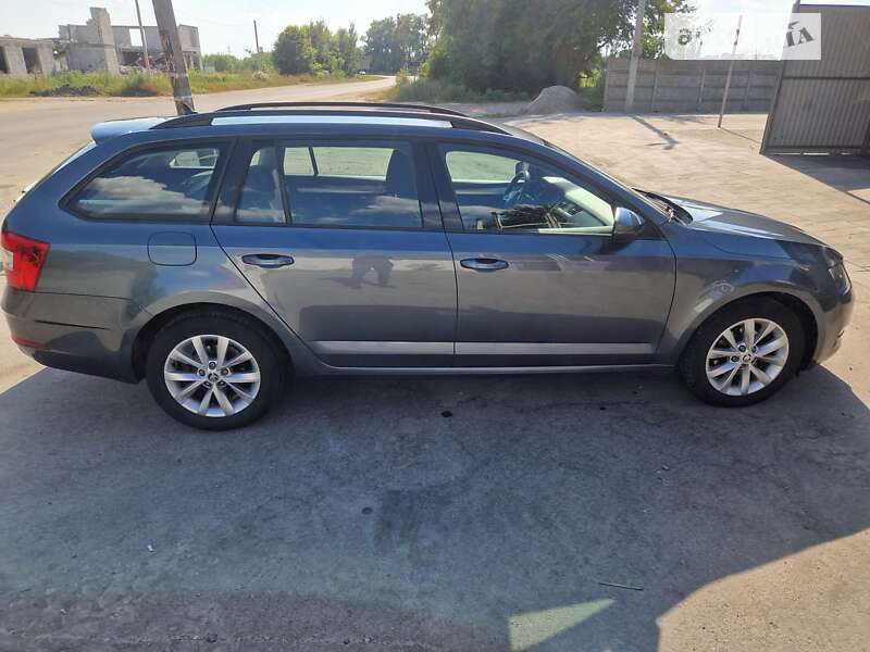 Универсал Skoda Octavia 2019 в Бородянке