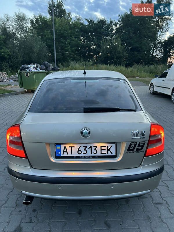 Ліфтбек Skoda Octavia 2005 в Івано-Франківську