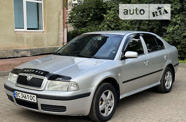 Лифтбек Skoda Octavia 2006 в Самборе