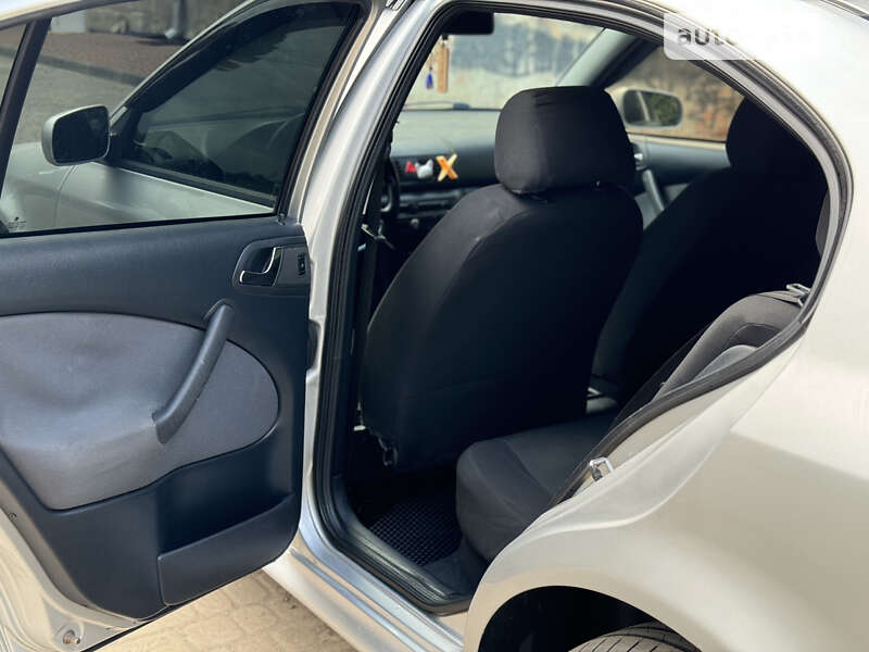 Лифтбек Skoda Octavia 2006 в Самборе