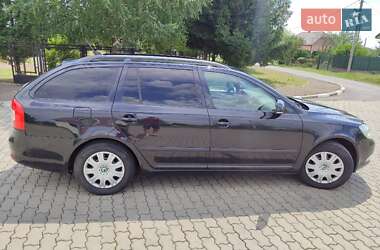 Универсал Skoda Octavia 2012 в Стрые