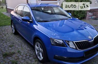 Лифтбек Skoda Octavia 2019 в Киеве