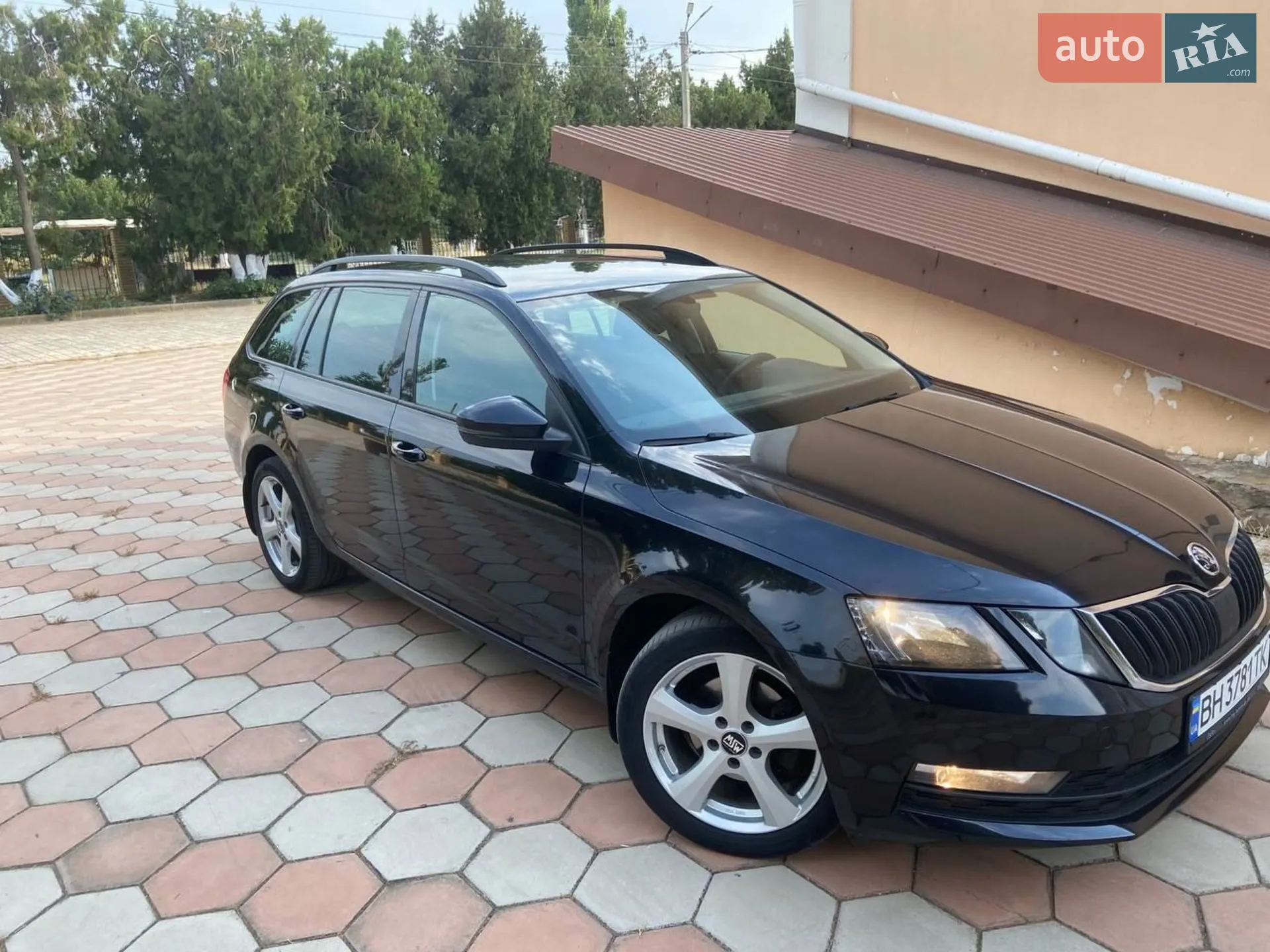 2017 Skoda Octavia - мініатюра 6