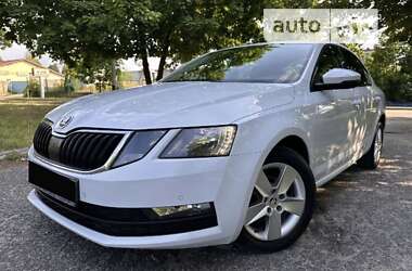 Лифтбек Skoda Octavia 2018 в Луцке