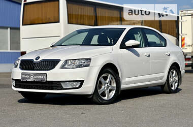 Лифтбек Skoda Octavia 2016 в Киеве