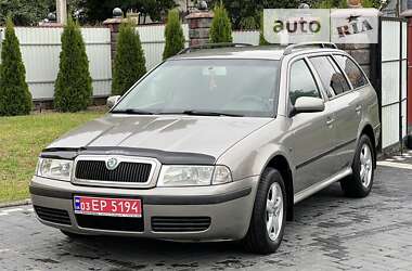 Універсал Skoda Octavia 2010 в Луцьку