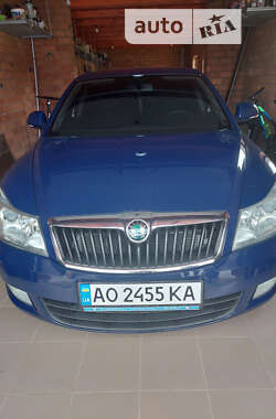 Лифтбек Skoda Octavia 2011 в Тячеве