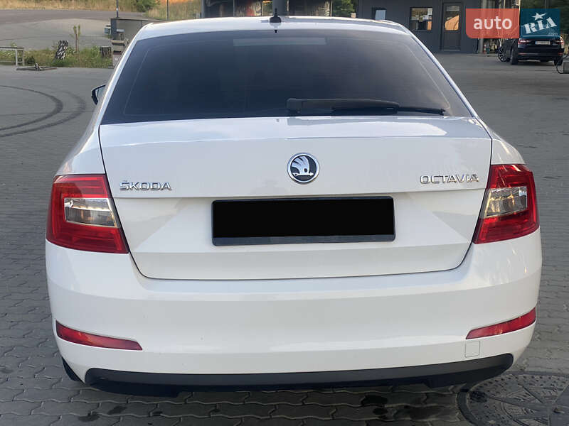 Лифтбек Skoda Octavia 2016 в Иршаве