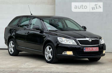 Універсал Skoda Octavia 2010 в Сарнах