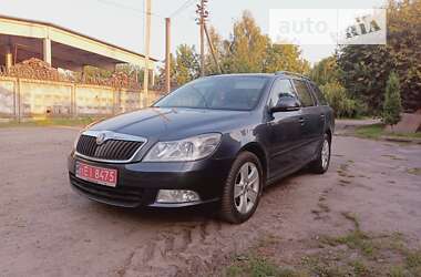 Універсал Skoda Octavia 2010 в Луцьку